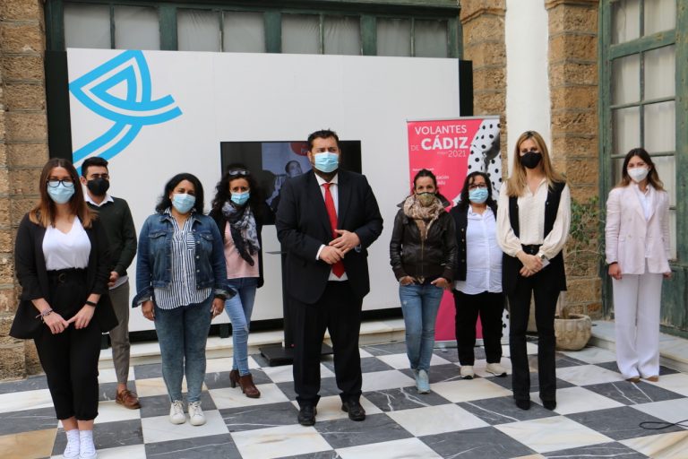 Ana Belén Morillo y Jaime Armario 15042021 Volantes de Cadiz