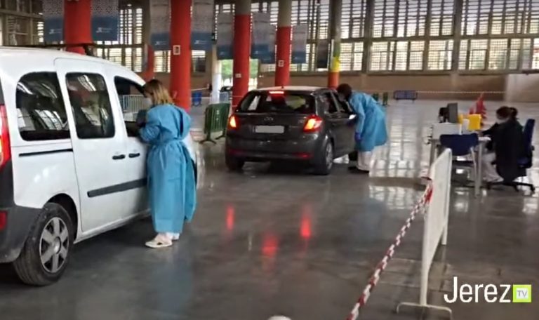 comienza la vacunación masiva IFECA Jerez TV 2021 (2)