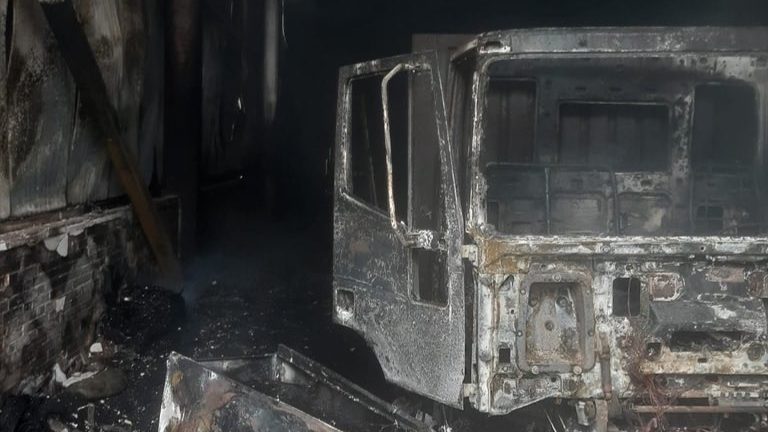 Jerez TV incendio nave portal Bomberos de Jerez 2022