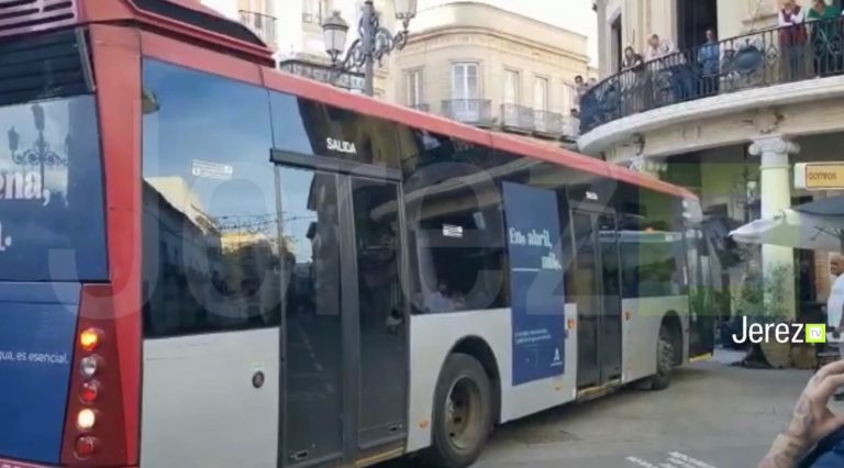 Jerez TV Autobus Gallo Azul