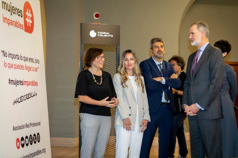 Jerez TV el Rey visita mujeres imparables