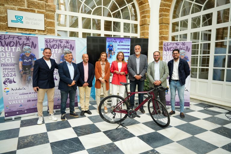 Jerez TV Presentacion-de-la-Vuelta-Ciclista-Femenina-Elite-Women-en-la-Diputacion-de-Cadiz.jpg_541957993