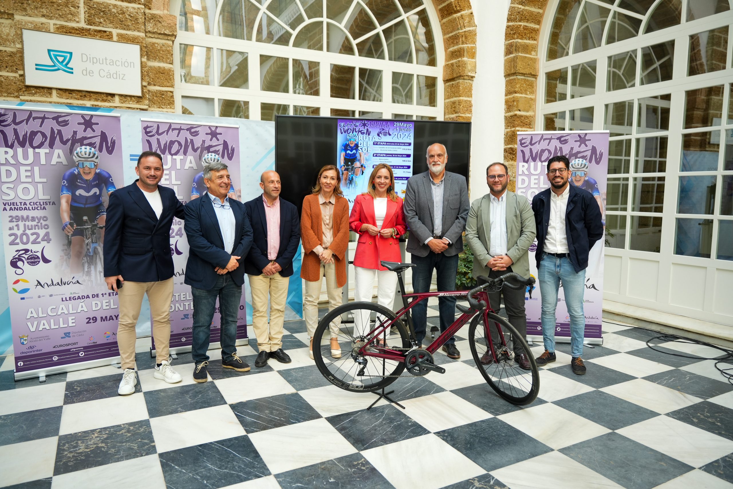 Jerez TV Presentacion-de-la-Vuelta-Ciclista-Femenina-Elite-Women-en-la-Diputacion-de-Cadiz.jpg_541957993