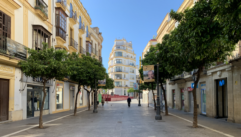 JEREZ TV CALLE LARGA DESIERTA