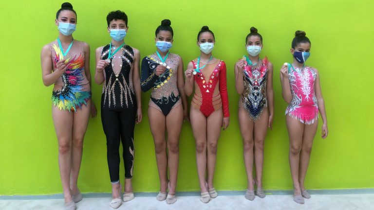 Infantiles copa y precopa con las medallas (2)