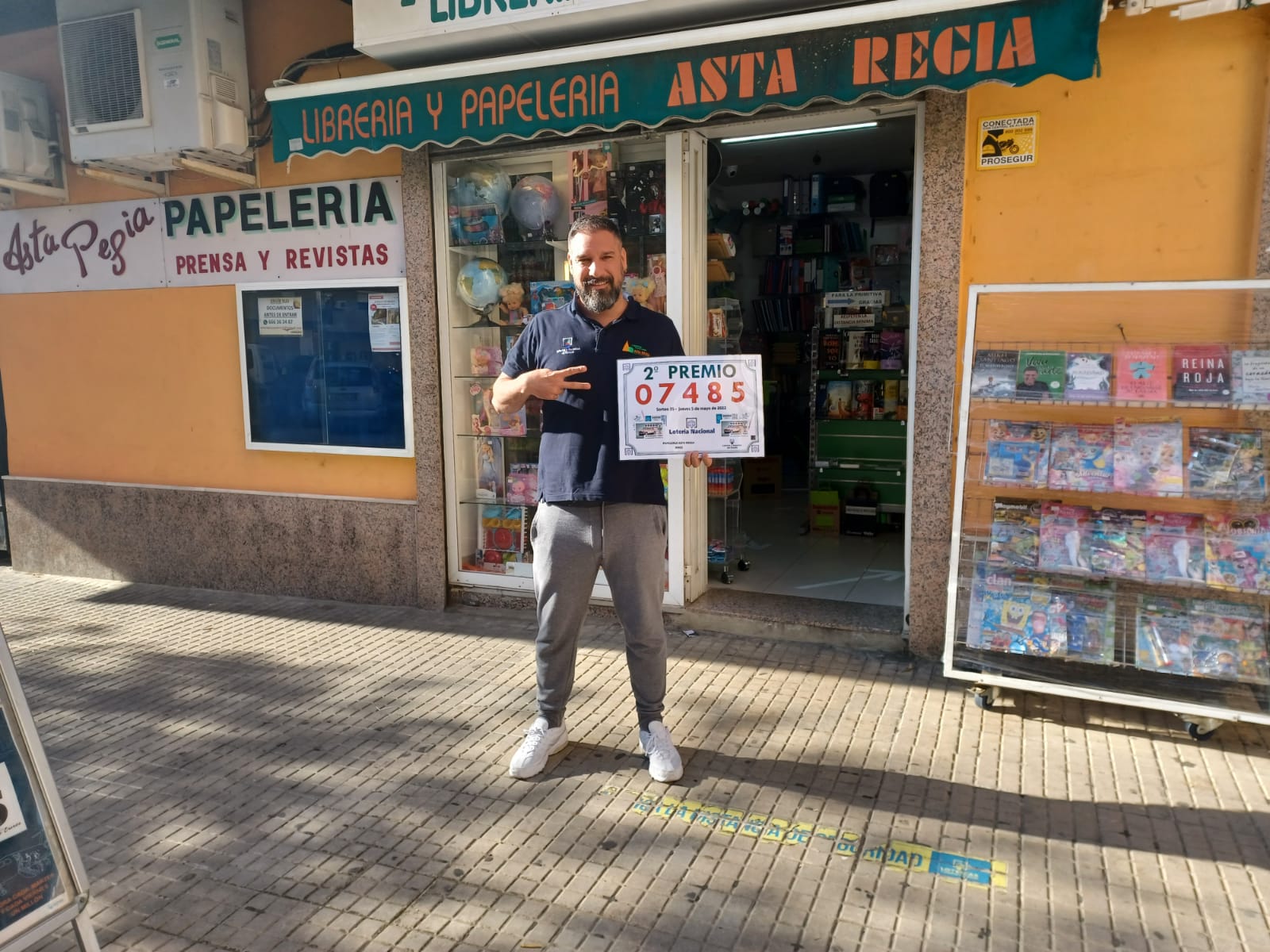 Jerez TV Premio Loteria Nacional Asta Regia Papelería