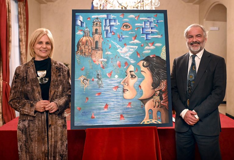 Alcaldesa _ Cesion cuadro Lola Flores _ 05