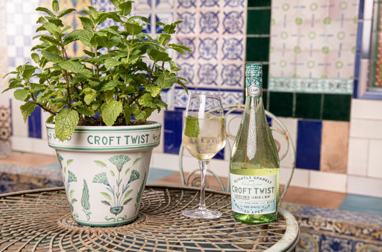 Jerez TV croft twist