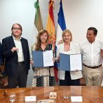 Alcaldesa___Firma_convenio_Asperger___01