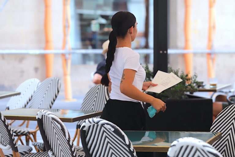 Jerez TV Actividad Económica Camareros_2