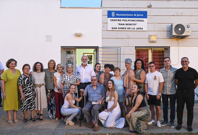 Jerez TV 202 Homenaje_a_Manuel_Garrido___San_Gines___01