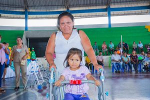 JEREZ TV Niña con discapacidad motora Madre Coraje