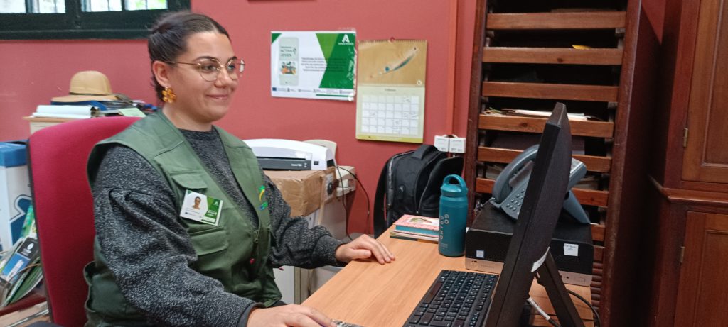 JEREZ TELEVISION Bióloga en el Zoo botánico Jerez 2026