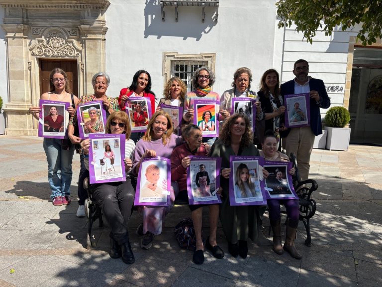 JEREZ TELEVISION Mujeres banderolas Las Nuestras 2026 portada