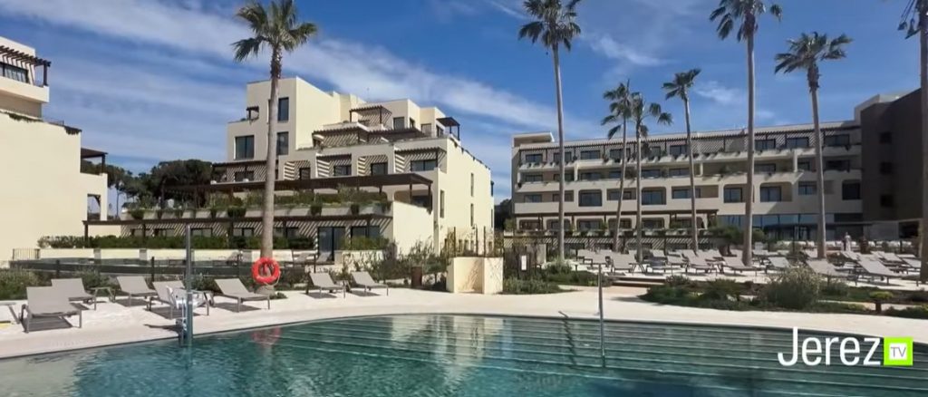 Jerez TV Hotel Punta Bermeja interior 2026