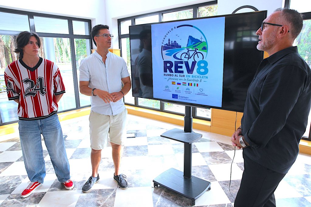 JEREZ TV Proyecto ‘Rumbo al sur en bicicleta’ (REV8)