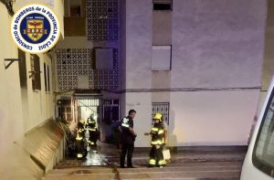 JEREZ TV INCENDIO CALLE OBOE DE JEREZ